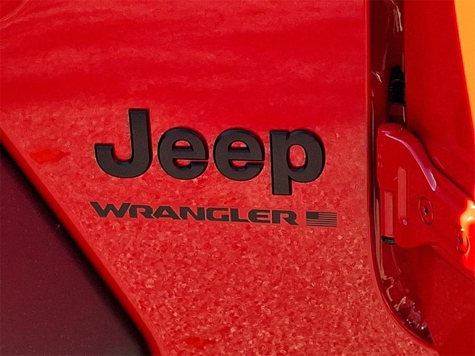 new 2025 Jeep Wrangler car, priced at $52,665