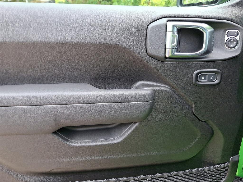 new 2025 Jeep Wrangler car, priced at $52,765