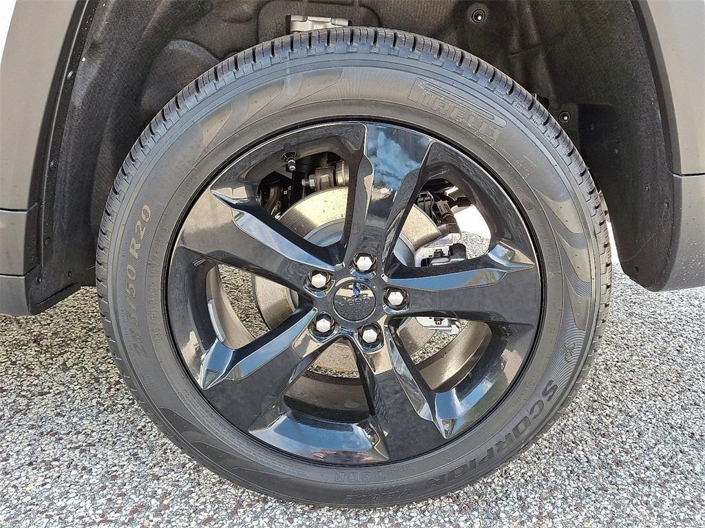 new 2025 Jeep Grand Cherokee car