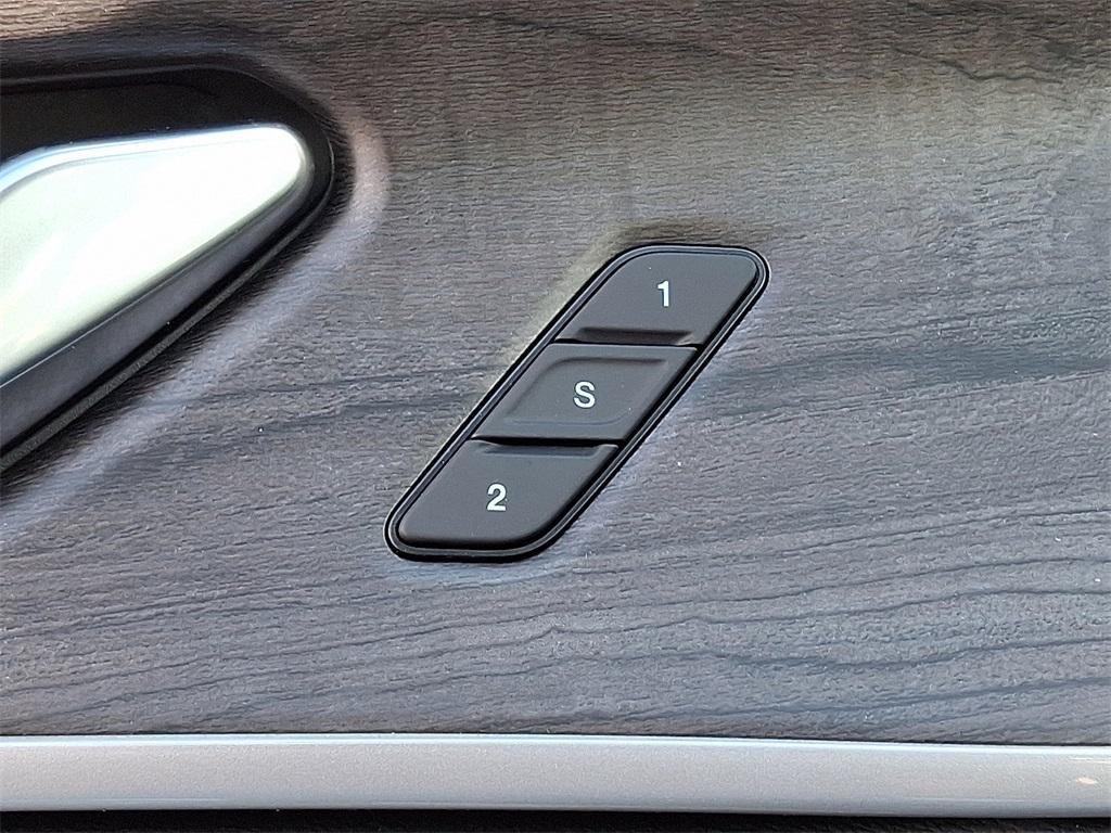 new 2025 Jeep Grand Cherokee car