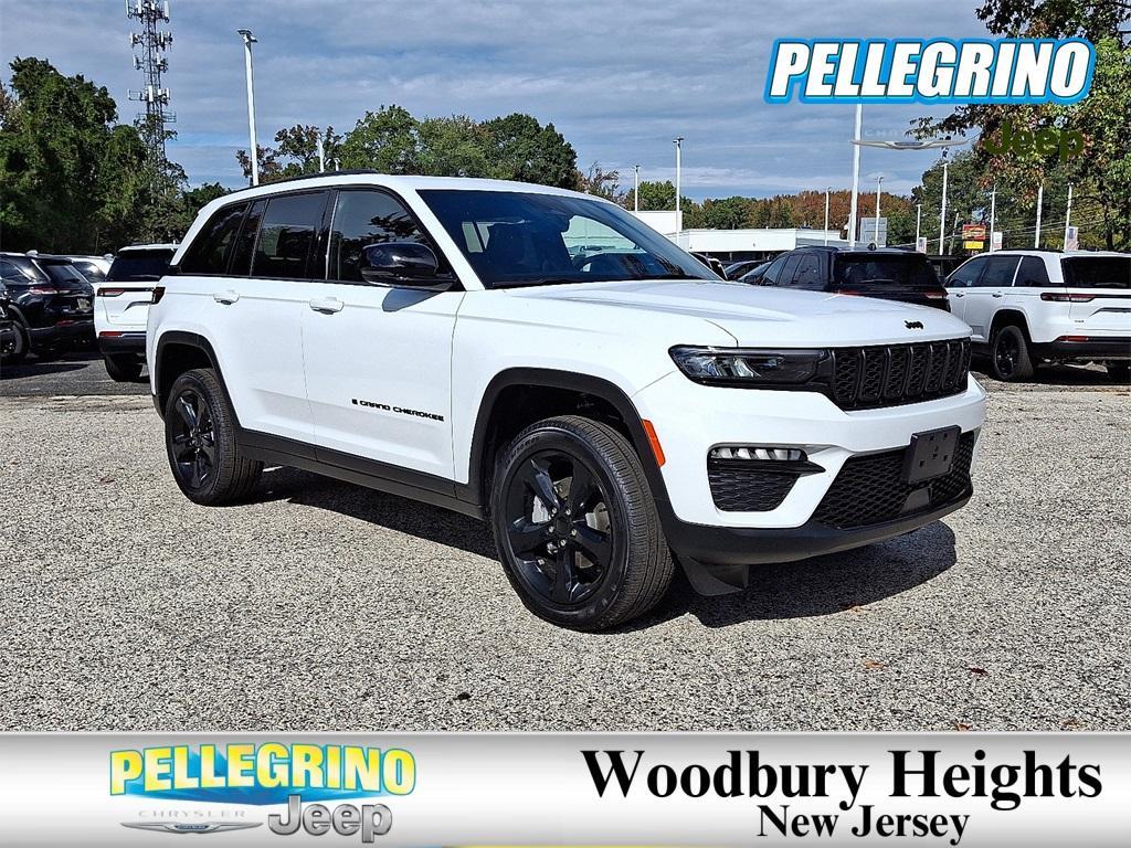 new 2025 Jeep Grand Cherokee car