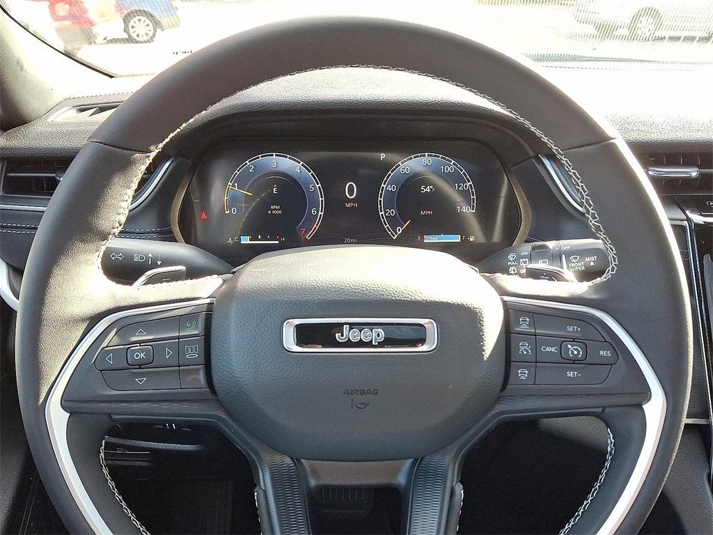 new 2025 Jeep Grand Cherokee L car, priced at $48,135