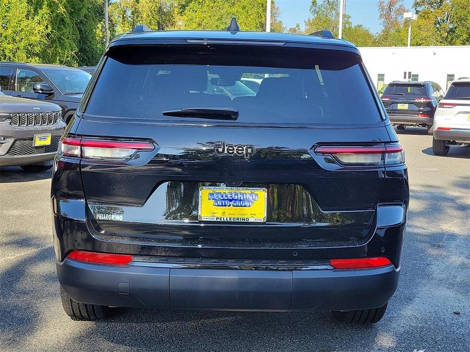 new 2024 Jeep Grand Cherokee L car, priced at $52,170