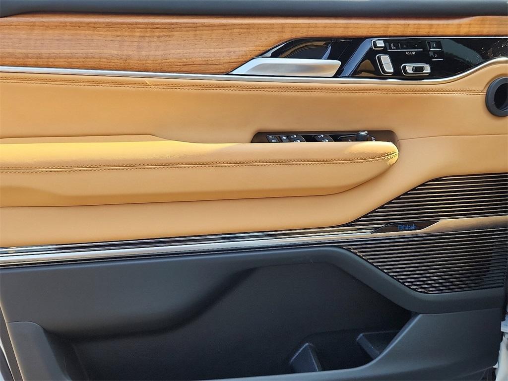 new 2025 Jeep Grand Wagoneer car, priced at $109,945