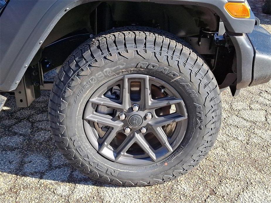 new 2025 Jeep Wrangler car, priced at $52,965