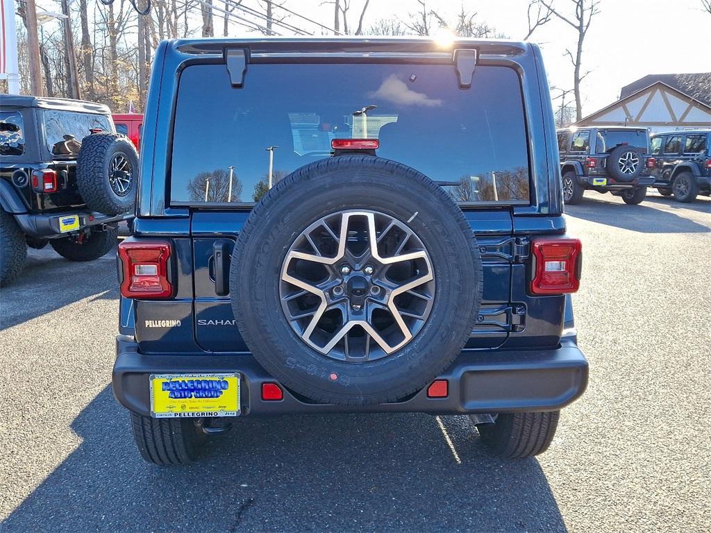 new 2025 Jeep Wrangler car, priced at $55,075