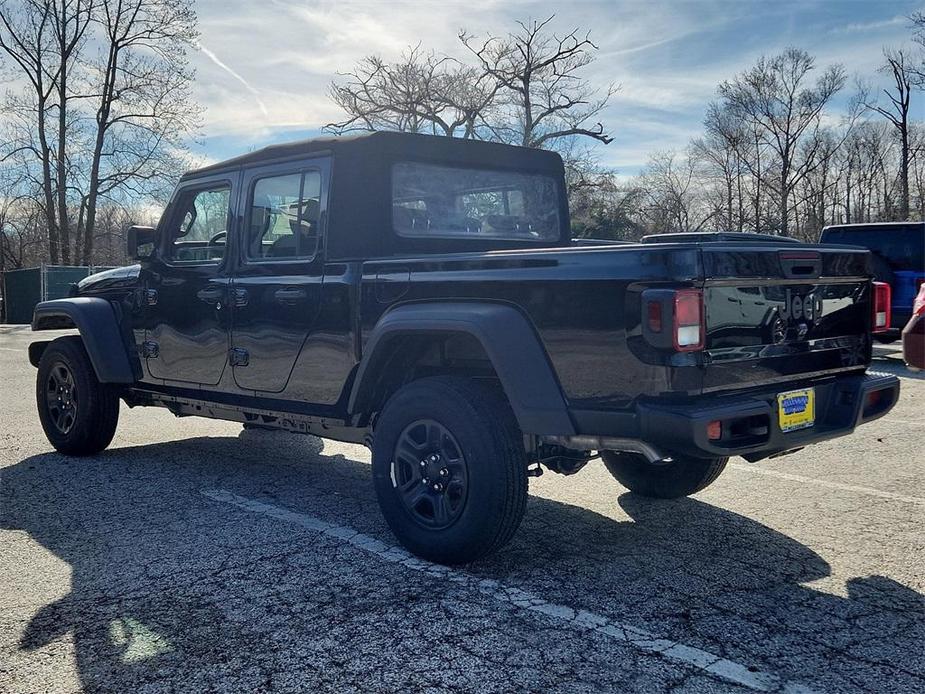 new 2024 Jeep Gladiator car, priced at $43,055