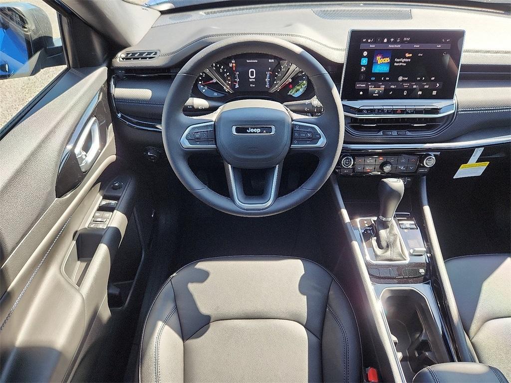 new 2025 Jeep Compass car, priced at $40,105