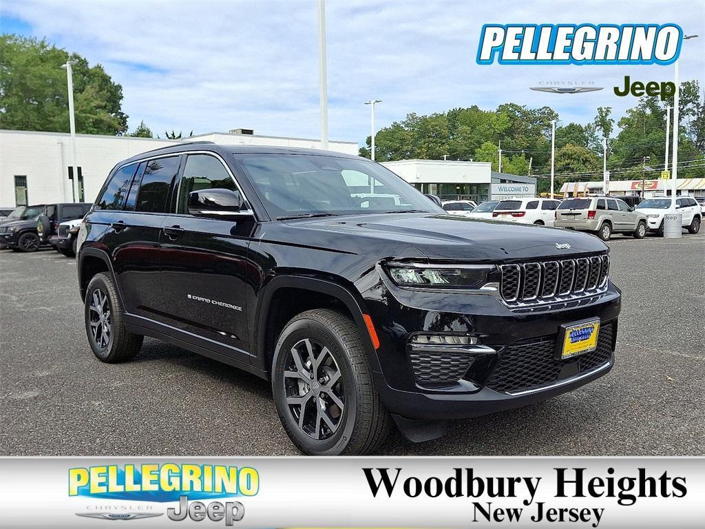 new 2025 Jeep Grand Cherokee car, priced at $50,010