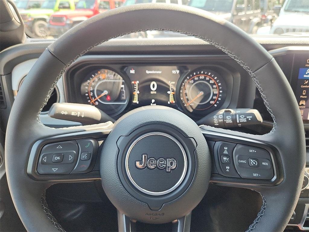 new 2025 Jeep Wrangler car, priced at $54,765