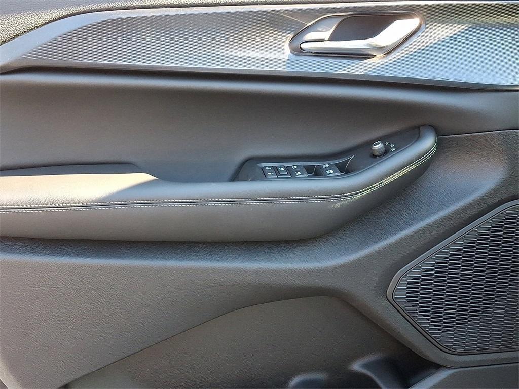 new 2025 Jeep Grand Cherokee L car, priced at $48,135