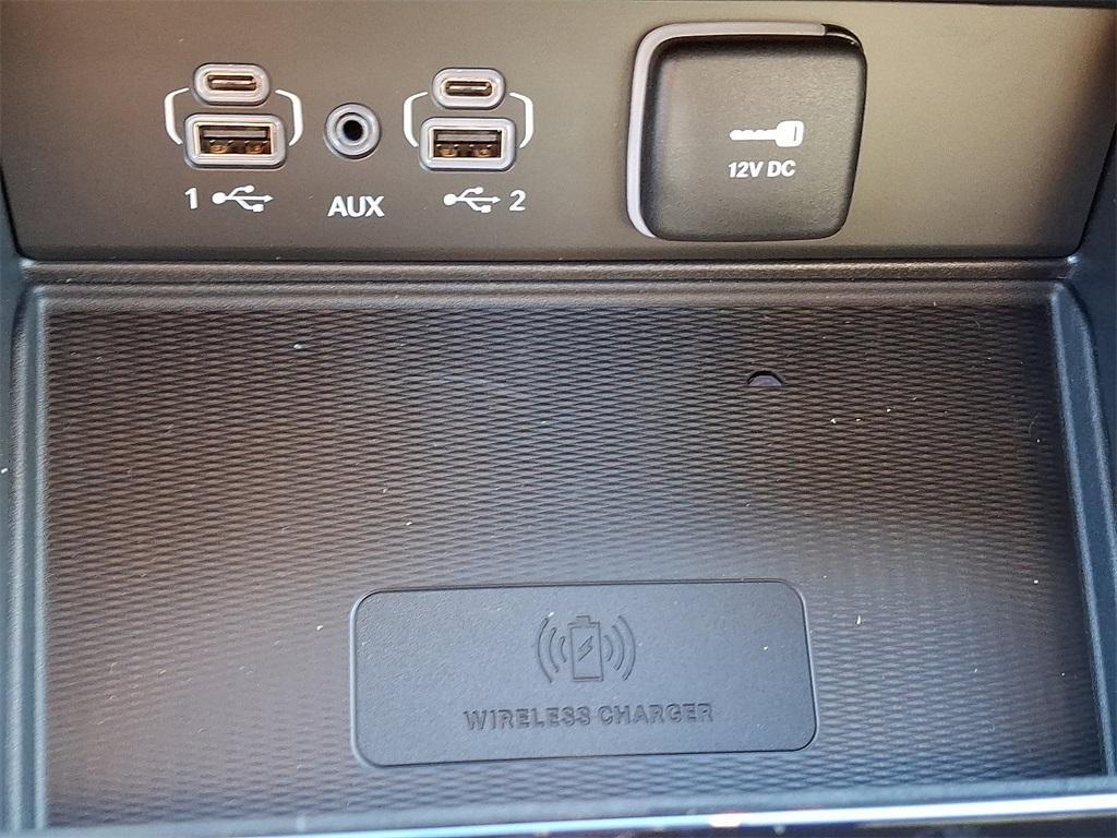 new 2025 Jeep Grand Cherokee L car, priced at $48,135