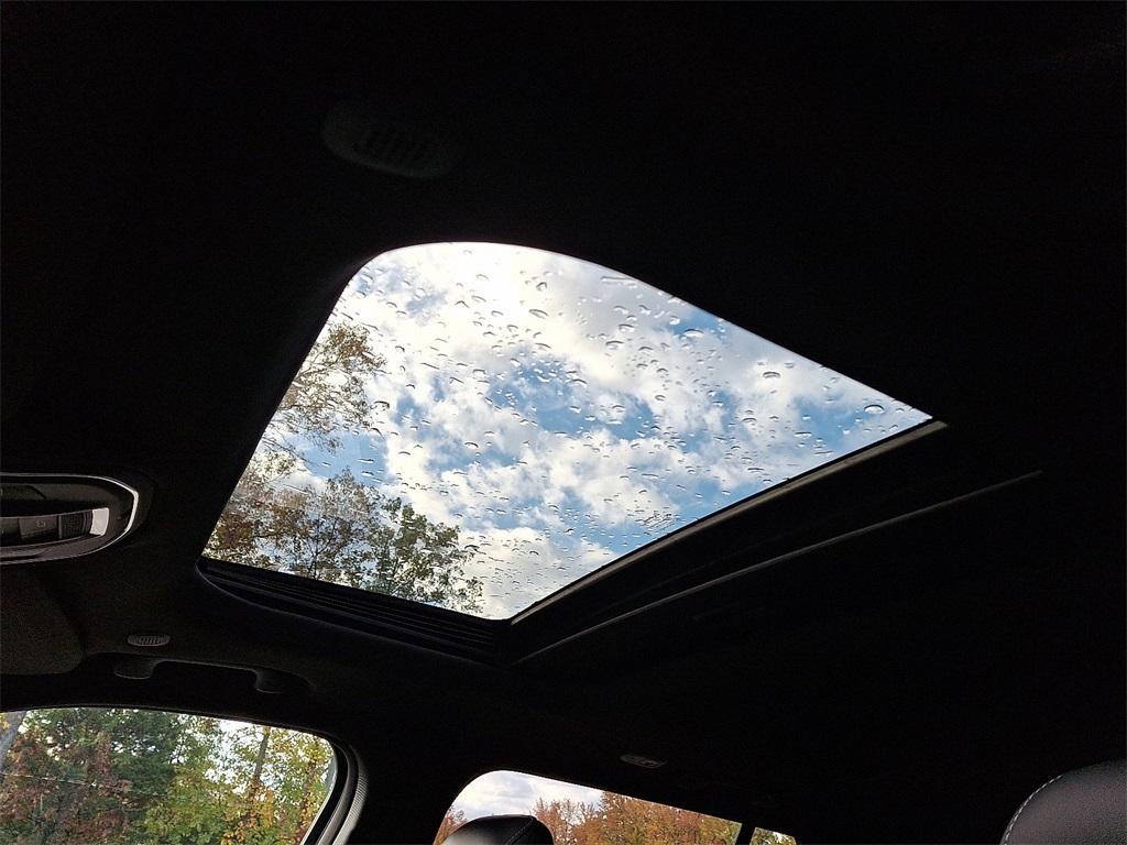 new 2025 Jeep Grand Cherokee car, priced at $47,780