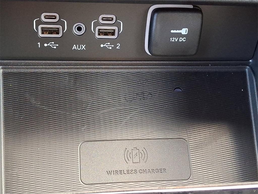 new 2025 Jeep Grand Cherokee car, priced at $47,780