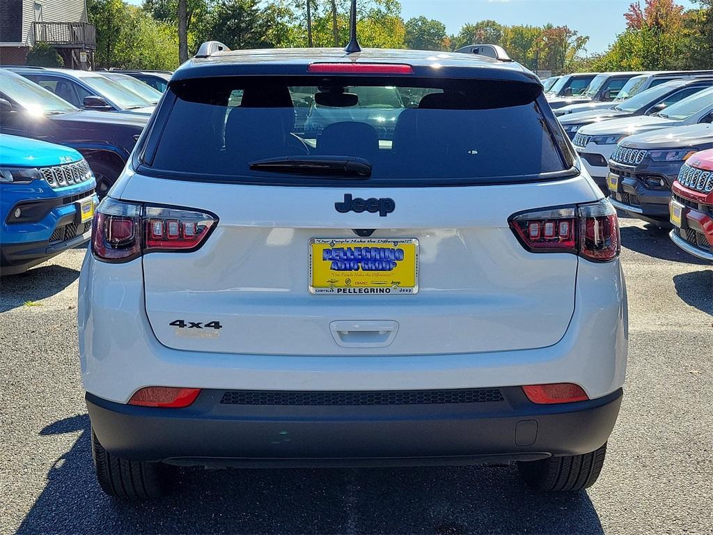 new 2024 Jeep Compass car, priced at $40,000