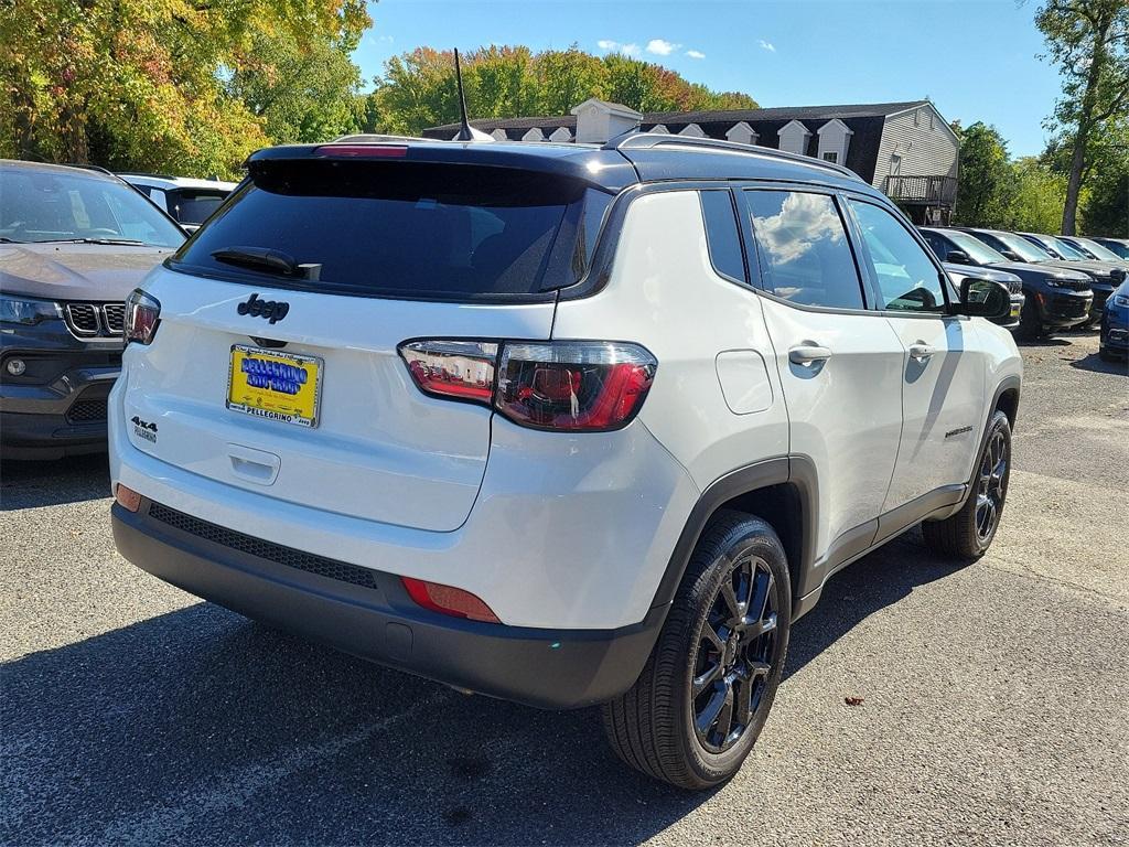 new 2024 Jeep Compass car, priced at $40,000