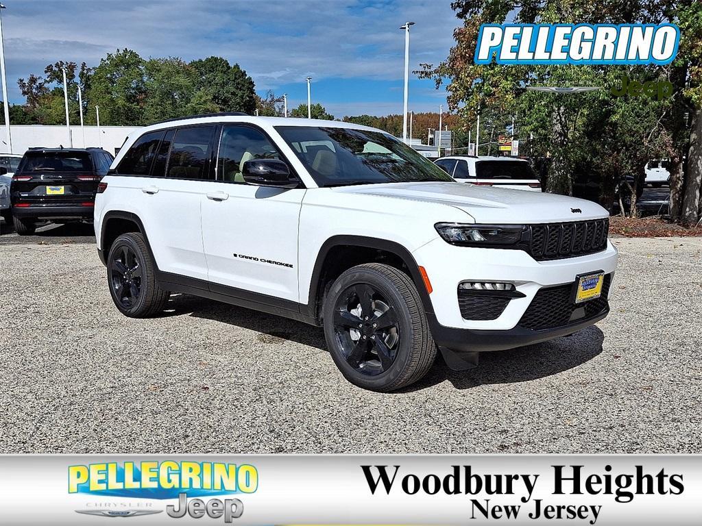 new 2025 Jeep Grand Cherokee car, priced at $52,140