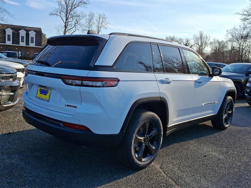 new 2025 Jeep Grand Cherokee car, priced at $52,935