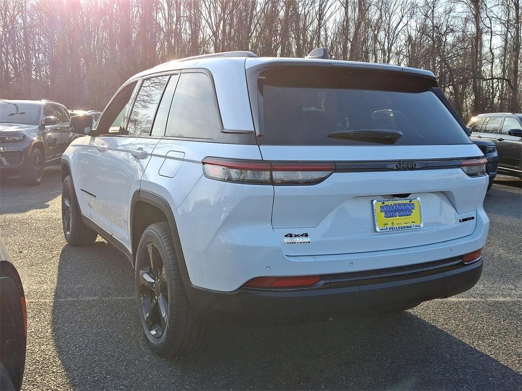 new 2025 Jeep Grand Cherokee car, priced at $52,935