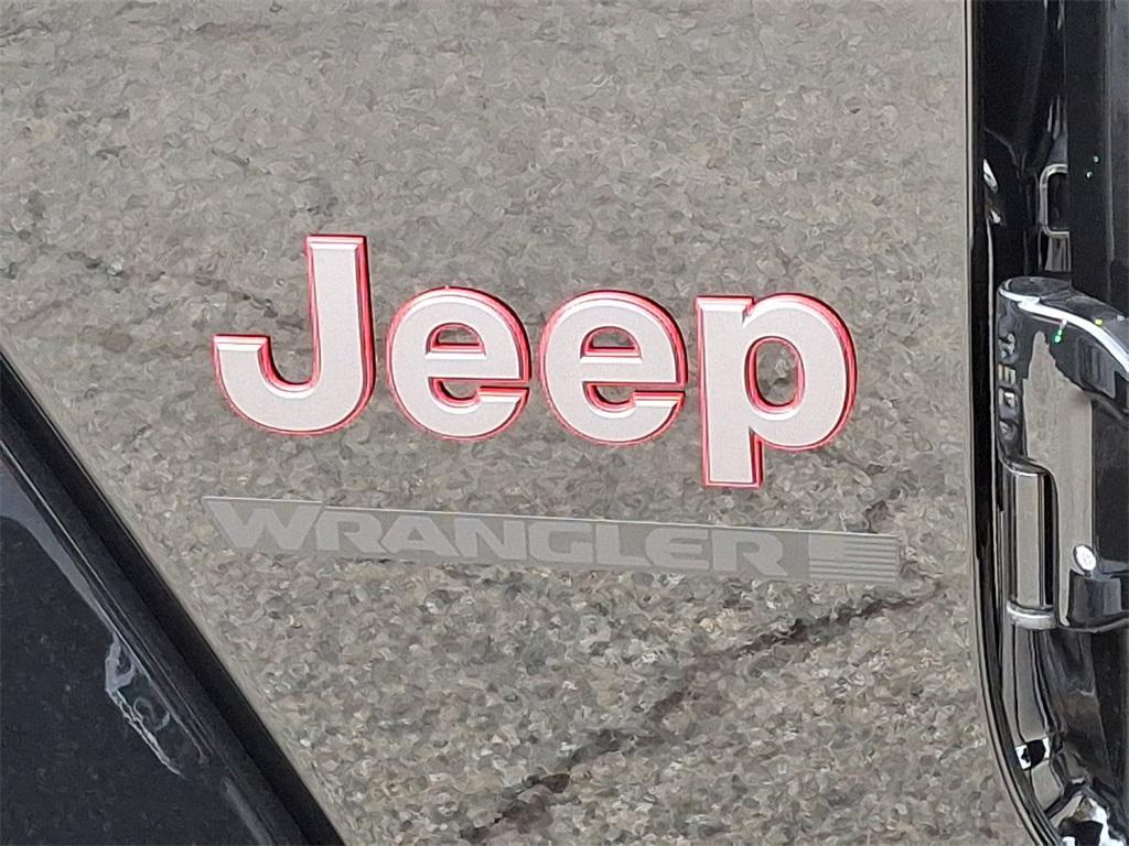 new 2025 Jeep Wrangler car, priced at $69,660