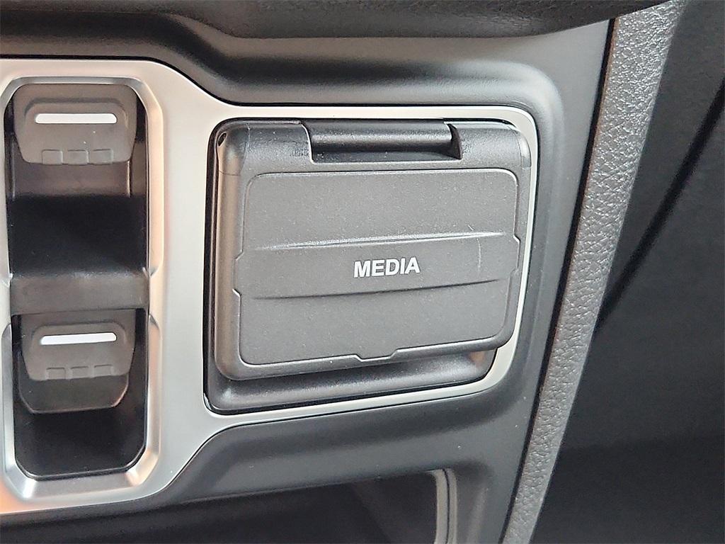 new 2025 Jeep Wrangler car, priced at $52,765