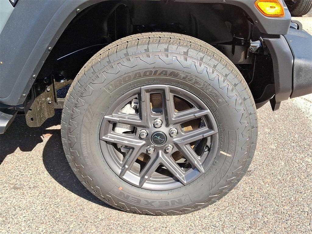 new 2025 Jeep Wrangler car, priced at $52,270