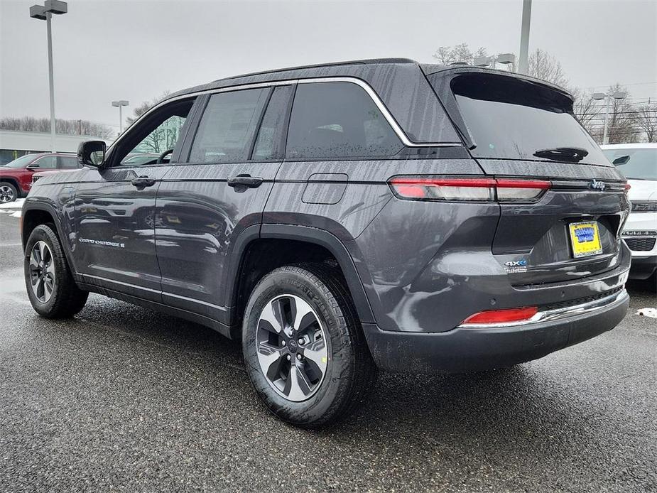 new 2024 Jeep Grand Cherokee 4xe car, priced at $61,001