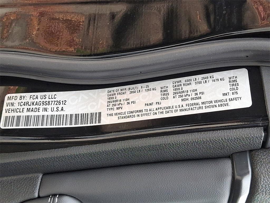 new 2025 Jeep Grand Cherokee L car, priced at $48,730