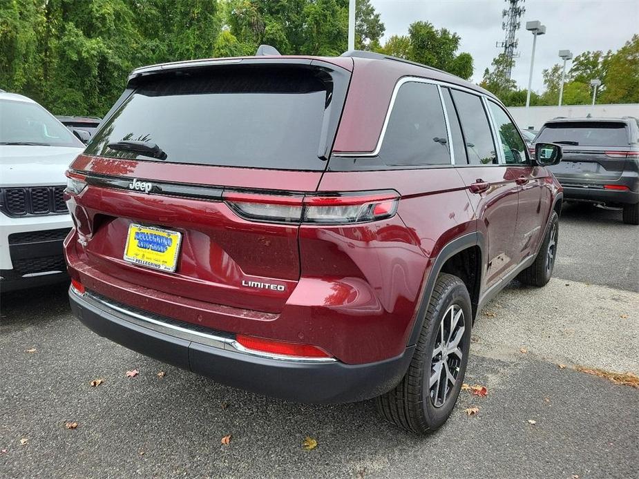 new 2025 Jeep Grand Cherokee car, priced at $49,810