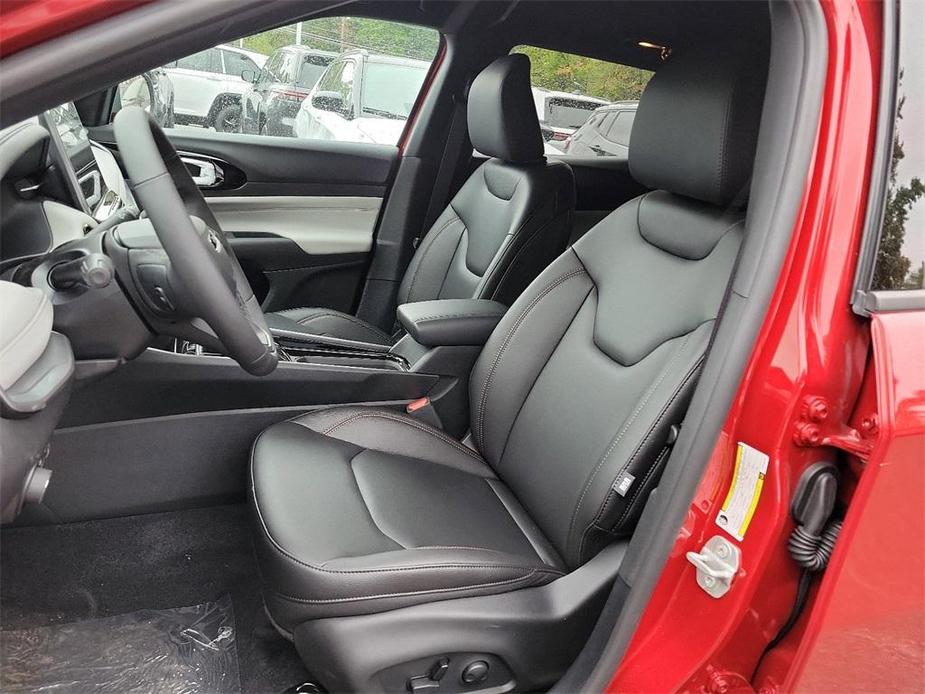 new 2024 Jeep Compass car, priced at $35,935