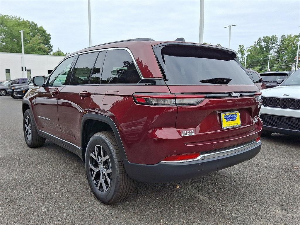 new 2025 Jeep Grand Cherokee car, priced at $50,010