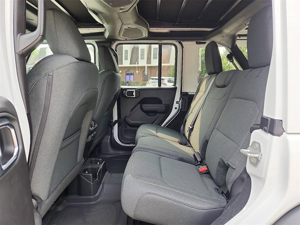 new 2025 Jeep Wrangler car, priced at $52,170