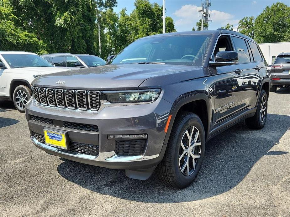 new 2024 Jeep Grand Cherokee L car, priced at $55,905