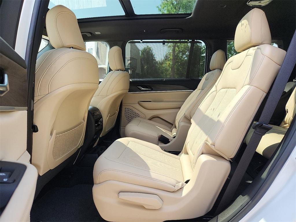 new 2025 Jeep Grand Cherokee L car, priced at $57,165