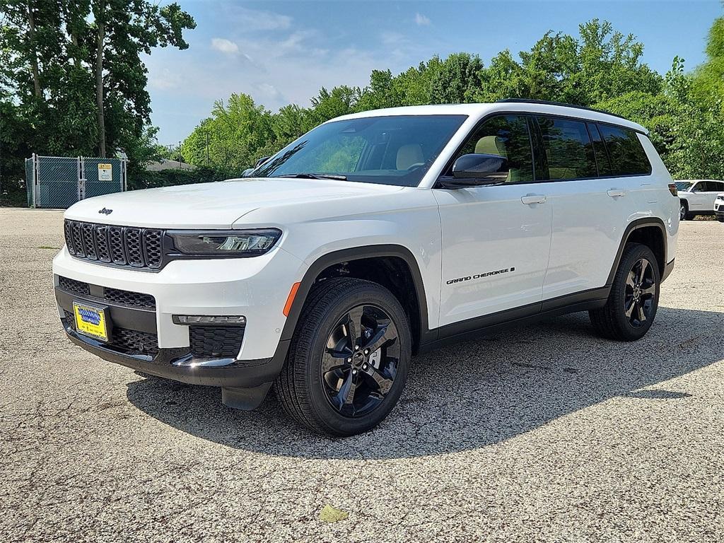 new 2025 Jeep Grand Cherokee L car, priced at $57,165