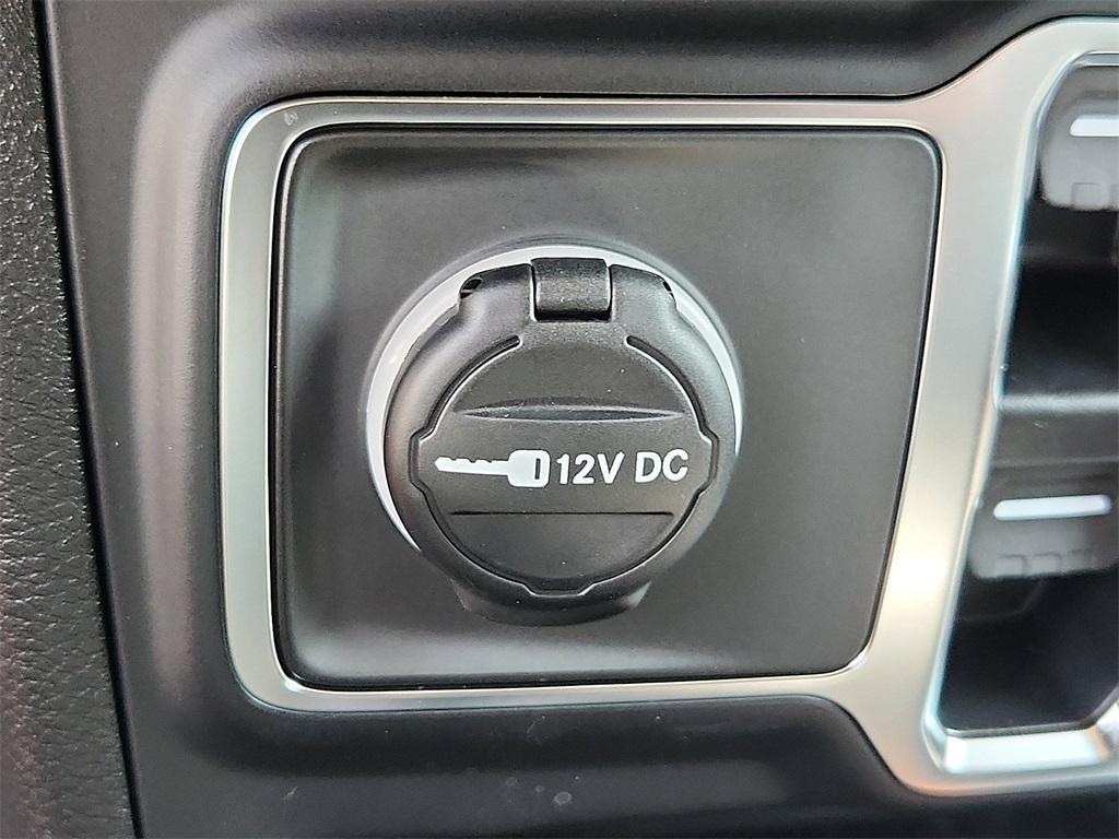 new 2025 Jeep Gladiator car, priced at $49,410