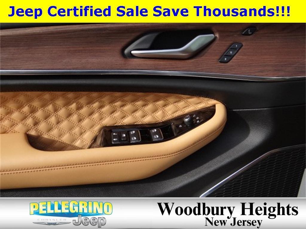 used 2024 Jeep Grand Cherokee car, priced at $47,444