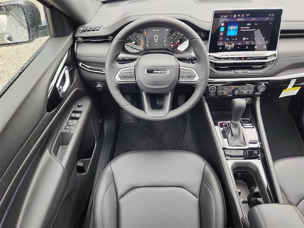 new 2025 Jeep Compass car, priced at $40,105