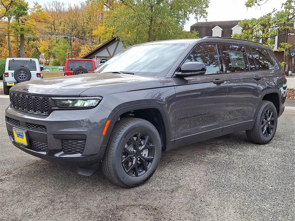 new 2025 Jeep Grand Cherokee L car, priced at $48,730