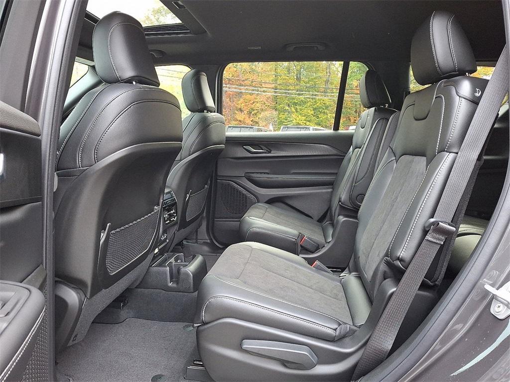 new 2025 Jeep Grand Cherokee L car, priced at $48,730