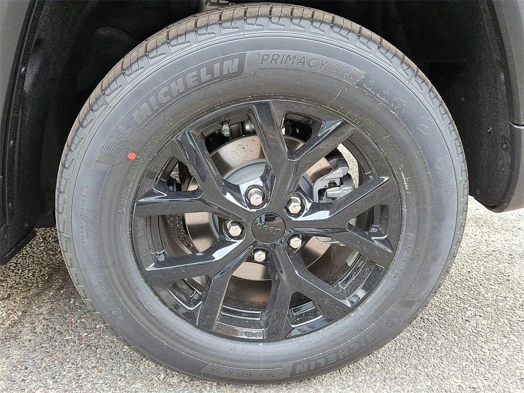 new 2025 Jeep Grand Cherokee car, priced at $47,725