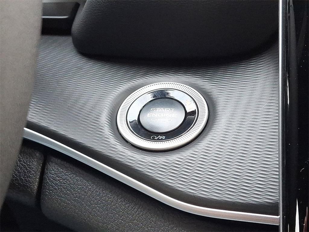 new 2025 Jeep Grand Cherokee car, priced at $47,725