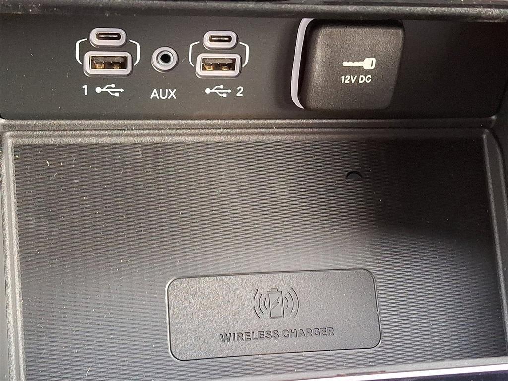 new 2025 Jeep Grand Cherokee car, priced at $47,725