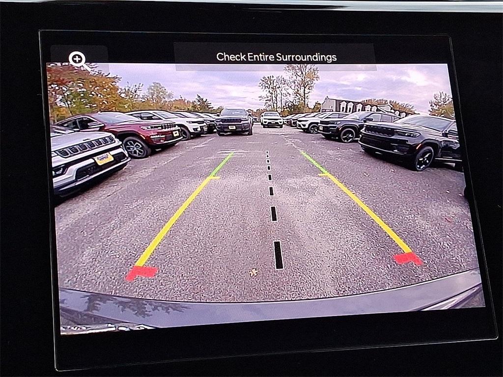 new 2025 Jeep Grand Cherokee car, priced at $47,725