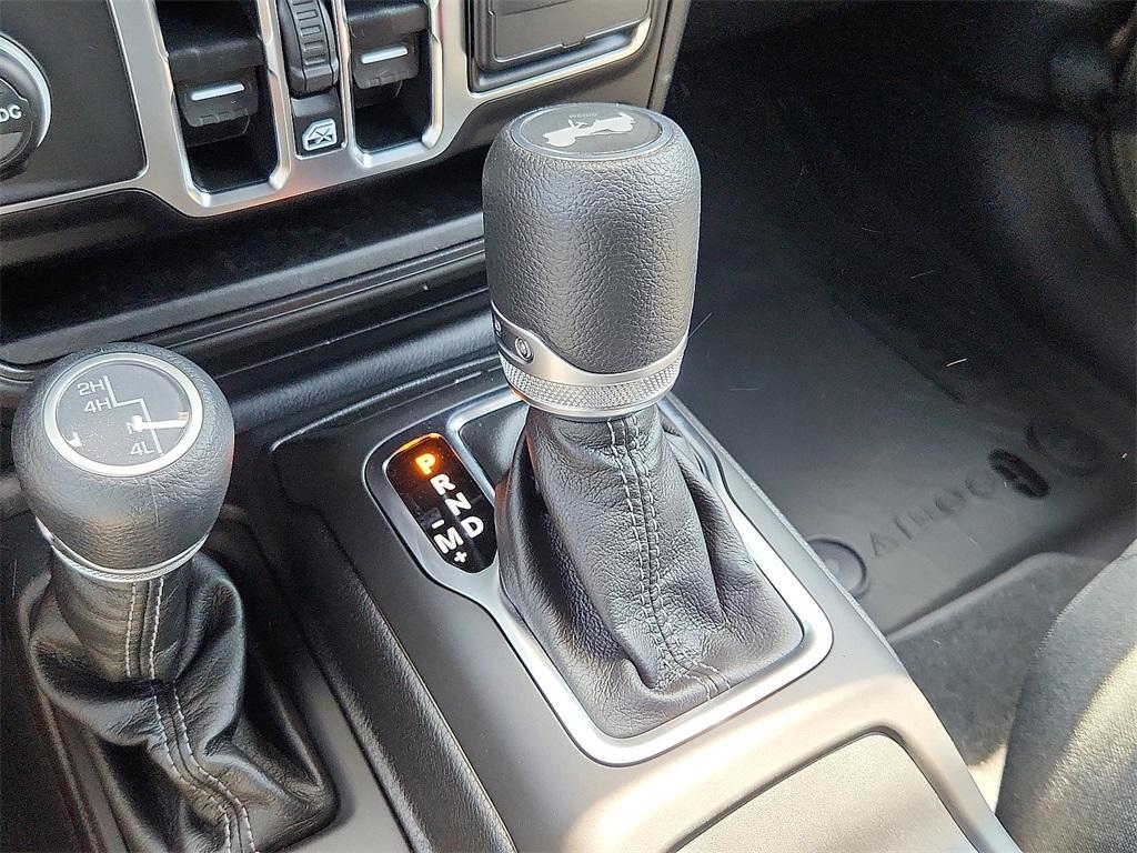 new 2025 Jeep Wrangler car, priced at $50,540