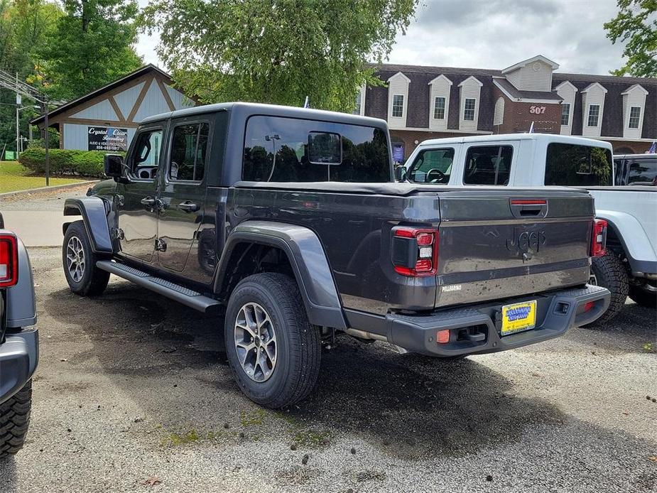 new 2024 Jeep Gladiator car, priced at $57,405