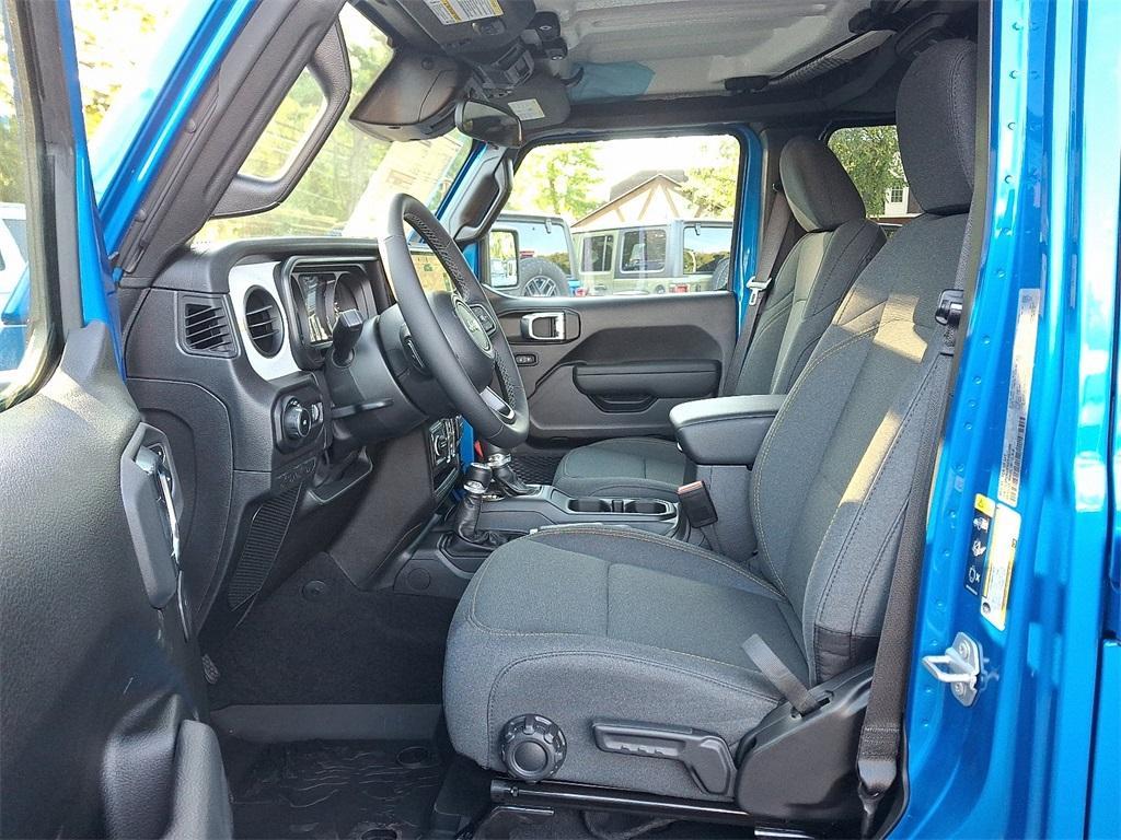 new 2025 Jeep Wrangler car, priced at $49,345