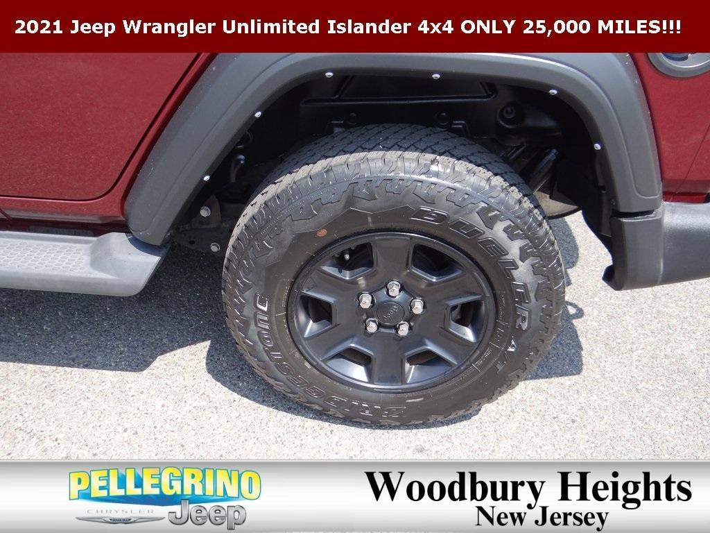 used 2021 Jeep Wrangler Unlimited car, priced at $33,790