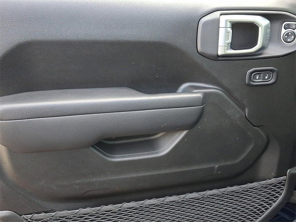 new 2025 Jeep Wrangler car, priced at $50,765