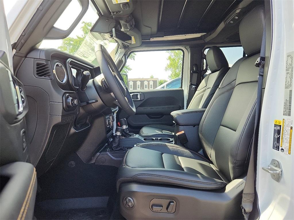 new 2025 Jeep Wrangler car, priced at $61,020